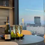 Urban Global Skyline - 22th Floor No 23 - Free Garage - Luxury Apartment Katowice