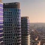Urban Global Skyline - 22th Floor No 23 - Free Garage - Luxury Apartment