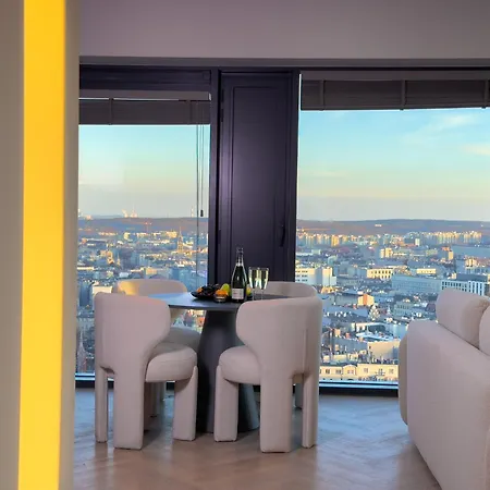 Urban Global Skyline - 22nd Floor No 23 - Free Garage - Luxury * Katowice