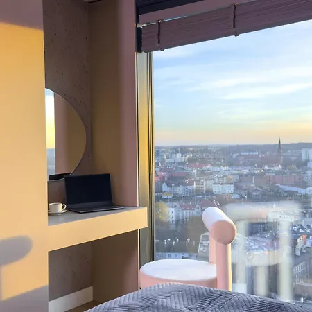 Urban Global Skyline - 22nd Floor No 23 - Free Garage - Luxury * Katowice