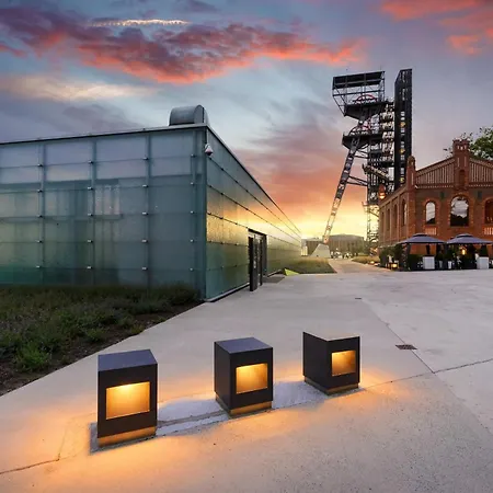 Urban Luxury Skyline Global, 22th Floor No 23 , Free Garage, Self Check-in Apartament *