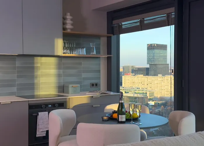 דירה Urban Luxury Skyline Global, 22th Floor No 23 , Free Garage, Self Check-in קטוביץ