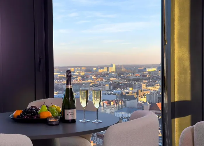 Urban Luxury Skyline Global, 22th Floor No 23 , Free Garage, Self Check-in