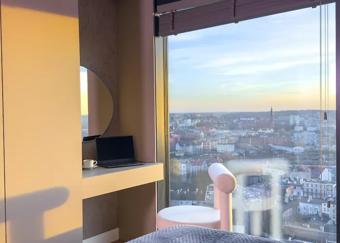 Urban Luxury Skyline Global, 22th Floor No 23 , Free Garage, Self Check-in * קטוביץ