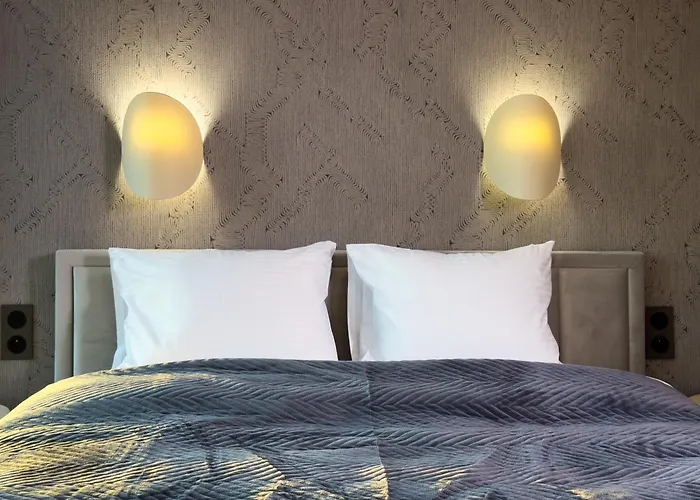 Urban Luxury Skyline Global, 22th Floor No 23 , Free Garage, Self Check-in דירה