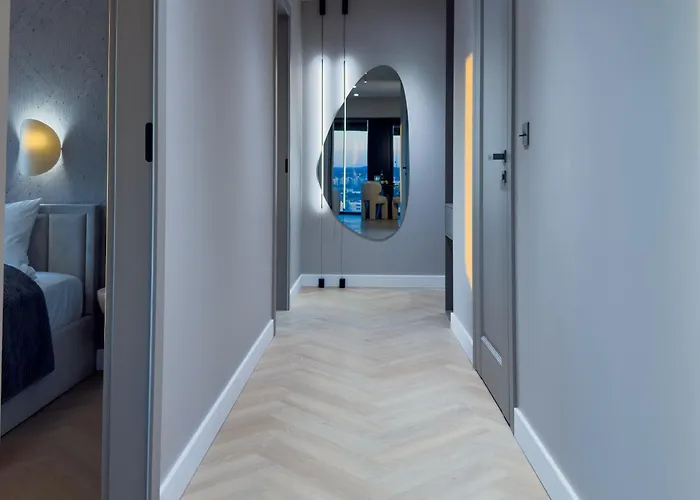 Urban Luxury Skyline Global, 22th Floor No 23 , Free Garage, Self Check-in *