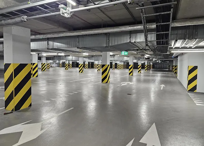 Urban Luxury Skyline Global, 22th Floor No 23 , Free Garage, Self Check-in דירה קטוביץ